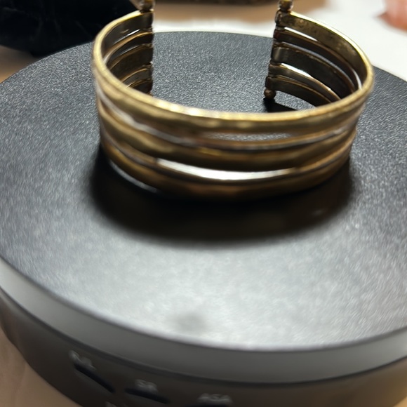 Lucky Brand cuff bracelet - Picture 2 of 4